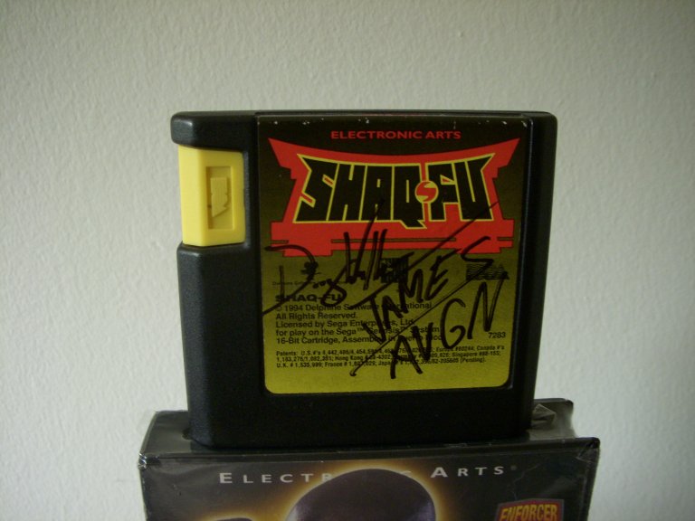 AVGN and TWTG-signed Shaq Fu!